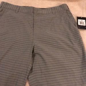Men’s golf shorts